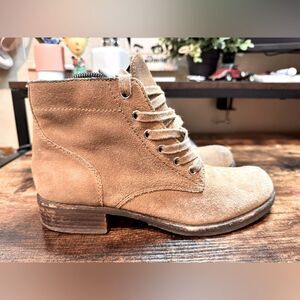 Sam Edelman Tan Suede Lace Booties size 8